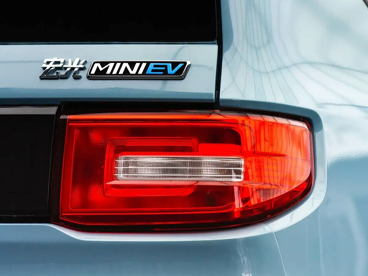 Wuling Mini EV I Хэтчбек 3 дв. — фото 12