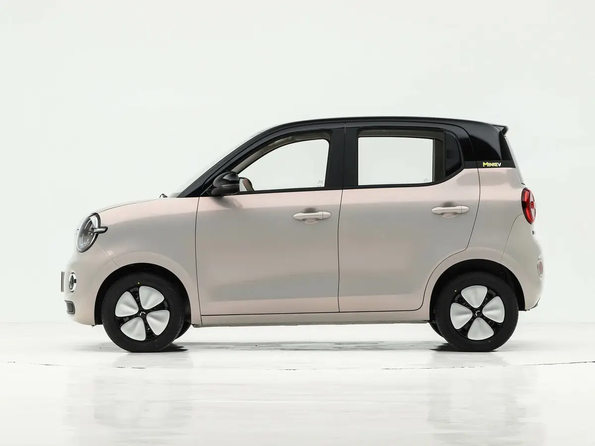 Wuling Mini EV V Хэтчбек 5 дв. — фото 2