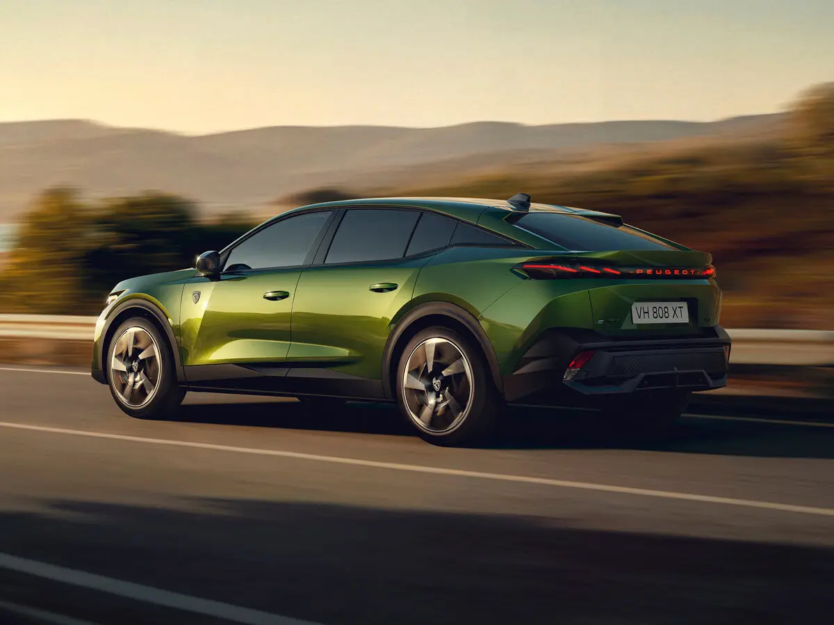 Peugeot 408 III Рестайлинг Внедорожник 5 дв. — сүрөт 5