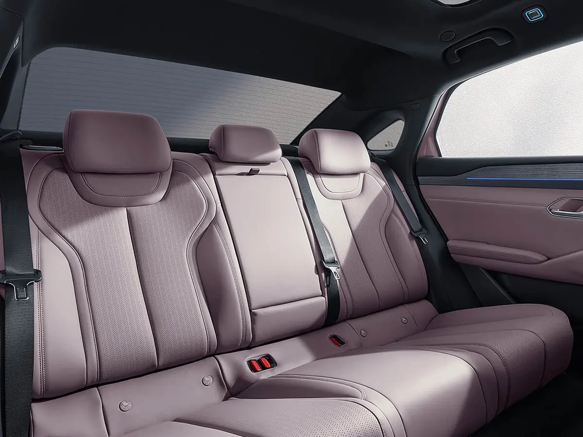 BYD Qin Max 2026 – н.в. Седан — сүрөт 7