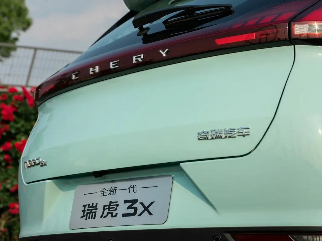 Chery Tiggo 3x I рестайлинг 2 Внедорожник 5 дв. — сүрөт 9