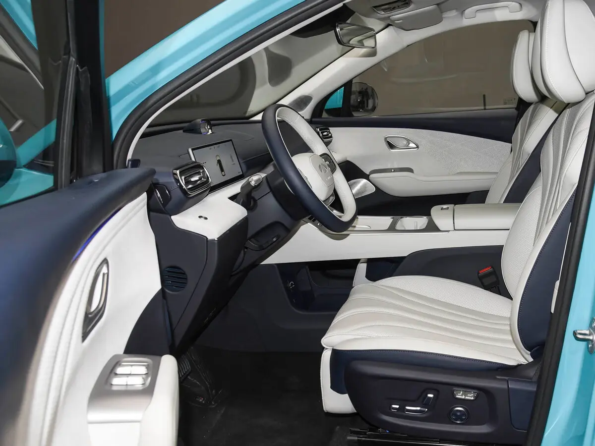Chery Fulwin T9L 2026 – н.в. Внедорожник 5 дв. — photo 8