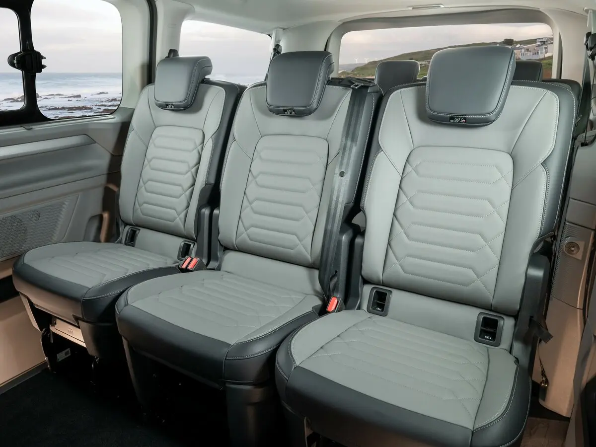 Volkswagen Transporter T7 Минивэн — photo 7