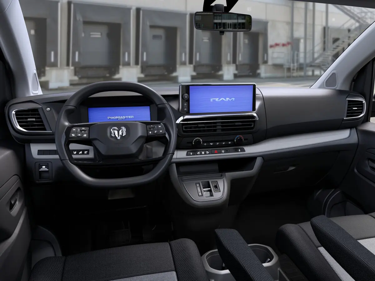 Ram ProMaster City II Минивэн — сүрөт 4