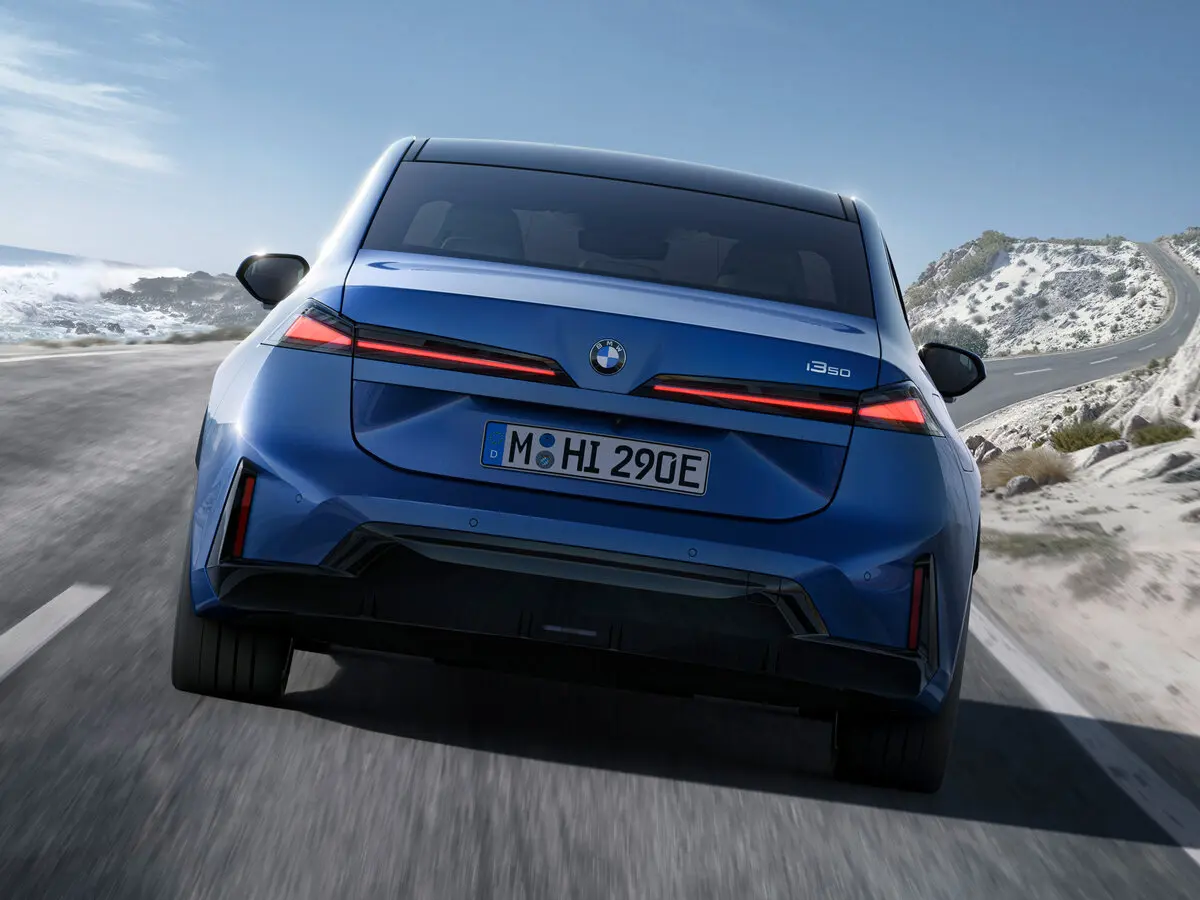 BMW i3 NA0 Седан — сүрөт 4