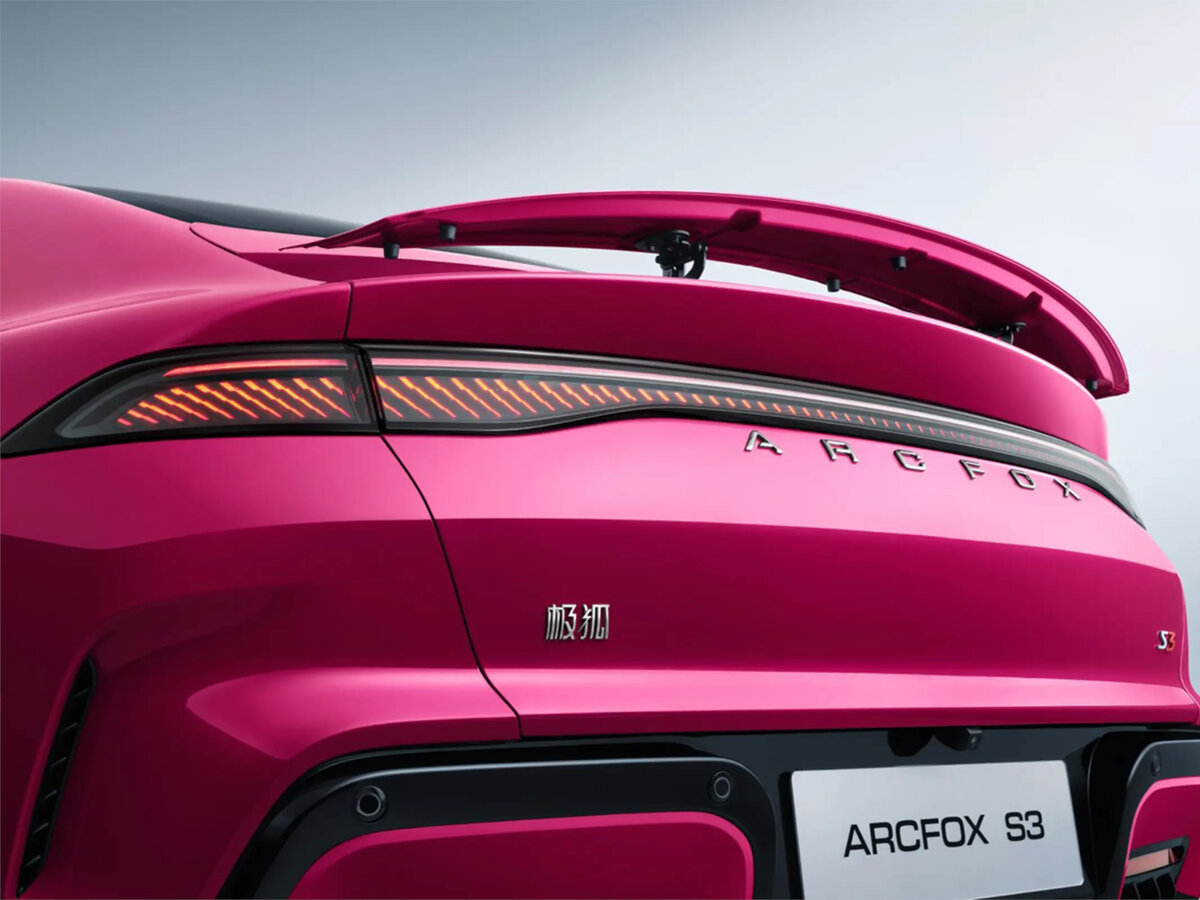 Arcfox S3 2026 – н.в. Седан