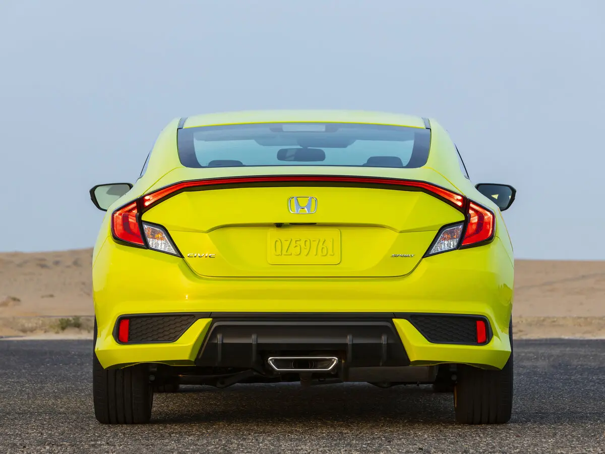 Honda Civic X Рестайлинг Купе — фото 4