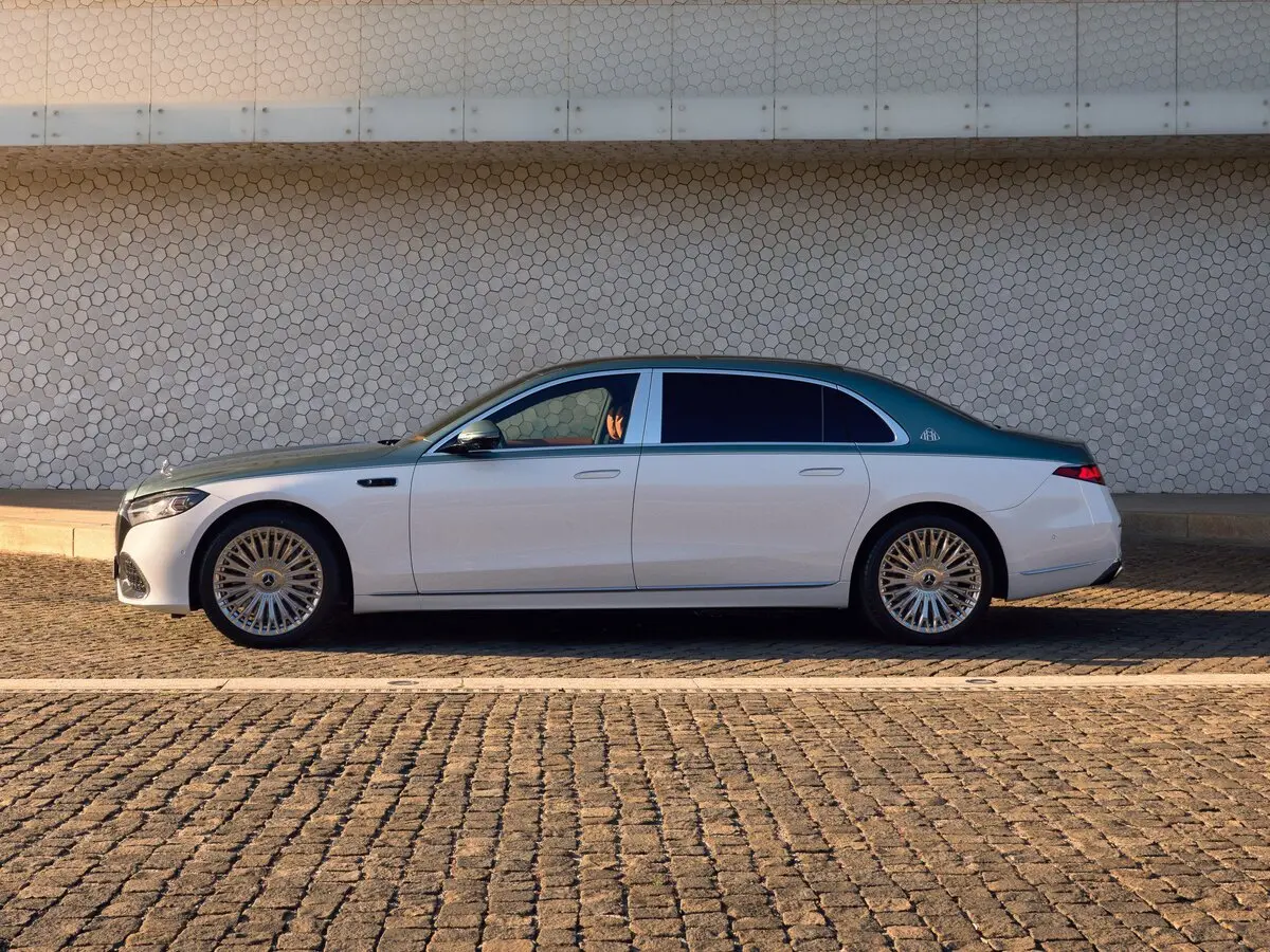 Mercedes-Benz Maybach S-Класс II (Z223) Рестайлинг Седан — сүрөт 2