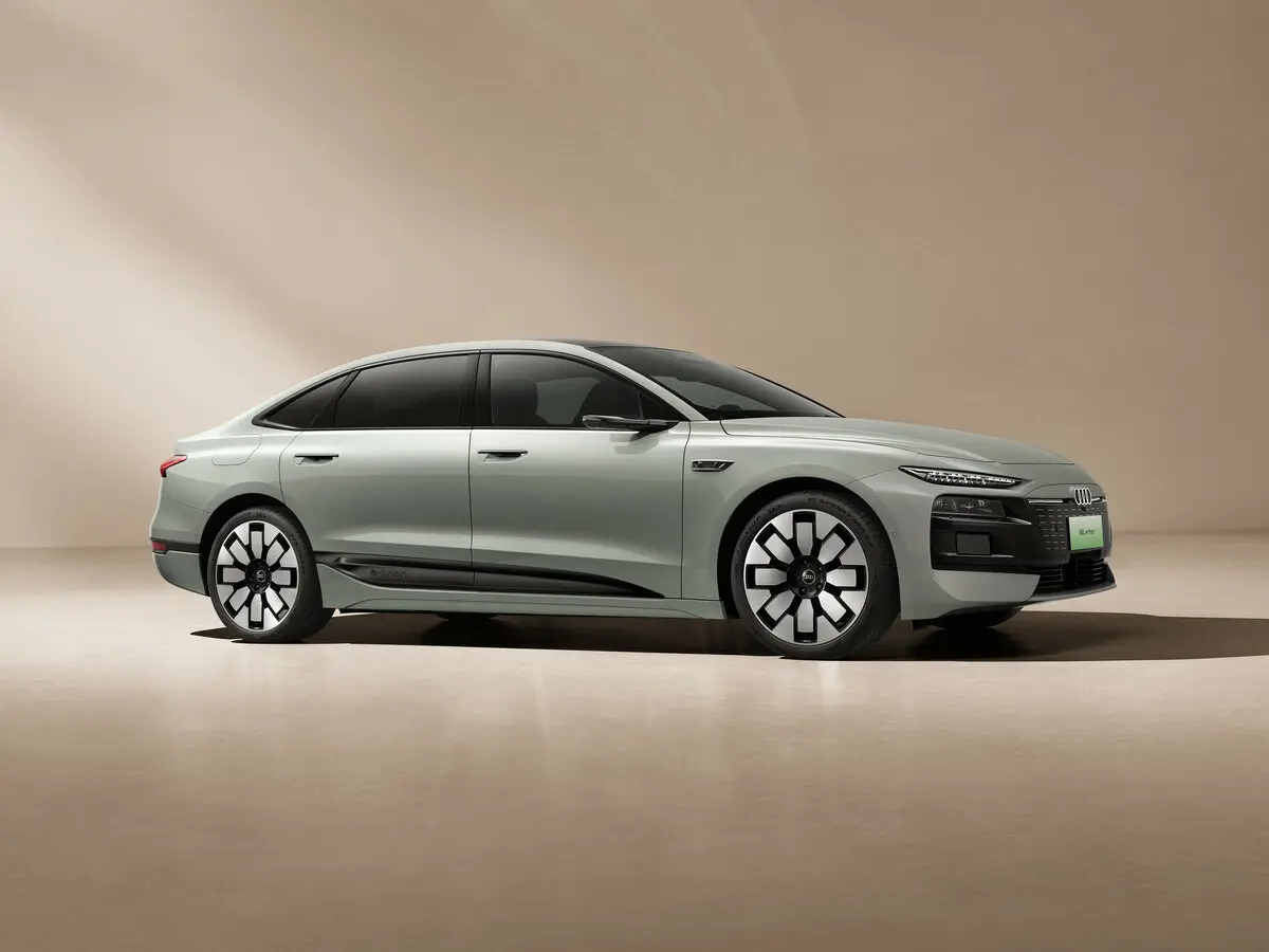 Audi A6 e-tron 2024 – н.в. Седан L