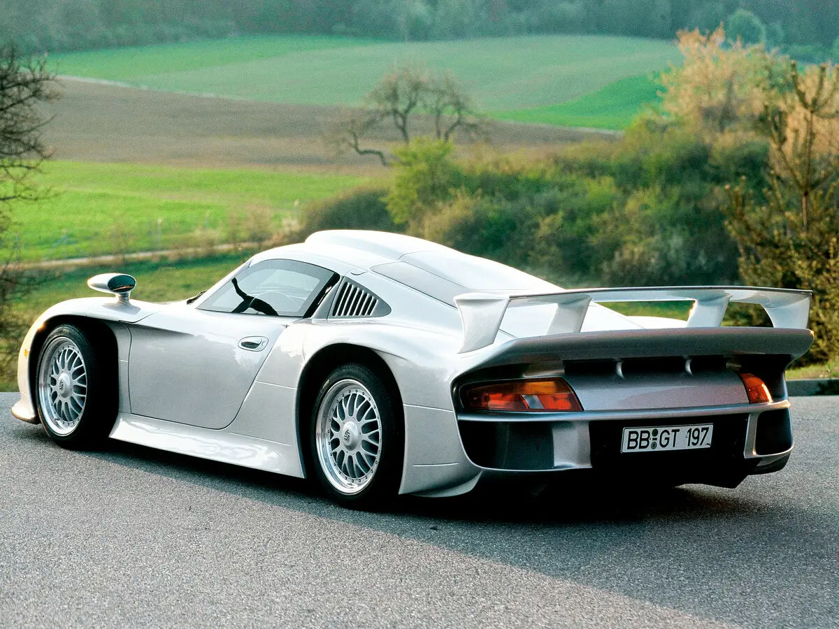 Porsche 911 GT1 996 Купе — сүрөт 5