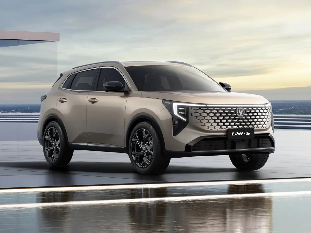 Changan UNI-S I Рестайлинг