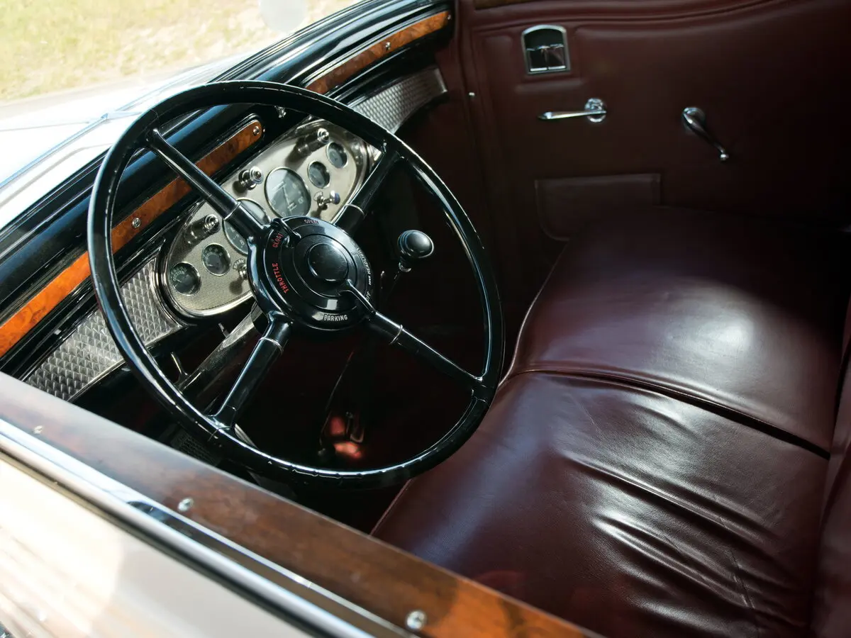 Cadillac V12 1931 – 1935 Кабриолет — сүрөт 6