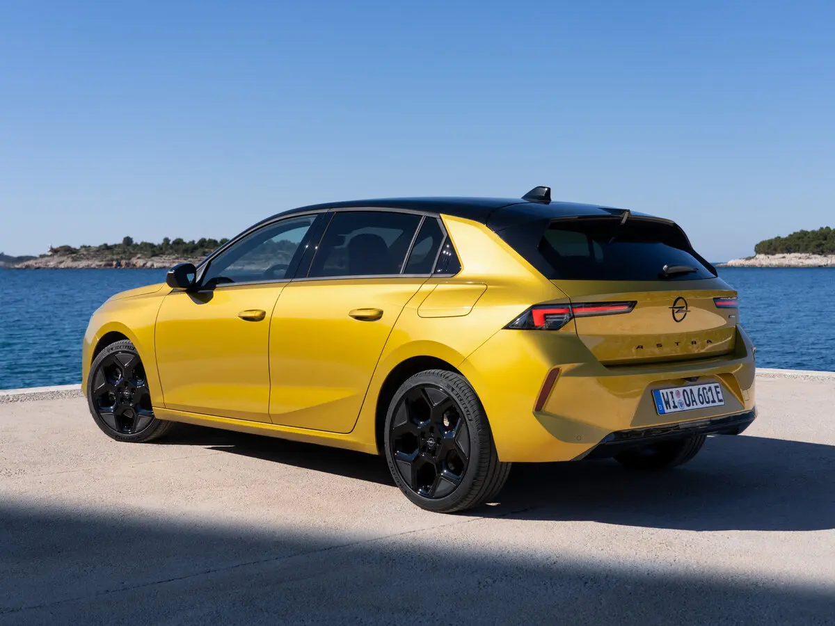 Opel Astra L Рестайлинг Хэтчбек 5 дв. — фото 3