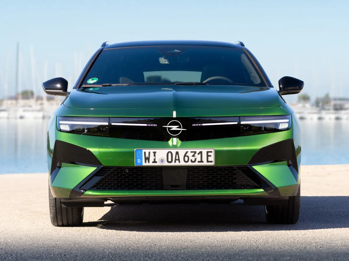 Opel Astra L Рестайлинг Универсал 5 дв. — фото 2