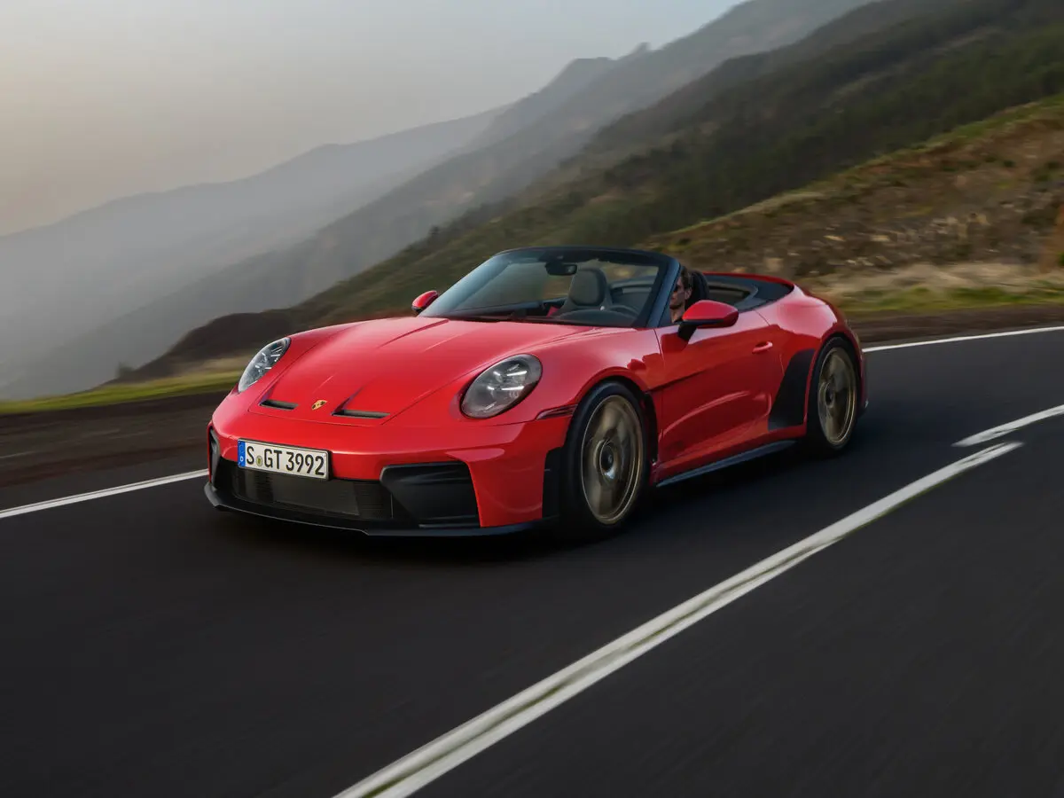 Porsche 911 GT3 992 Рестайлинг Кабриолет
