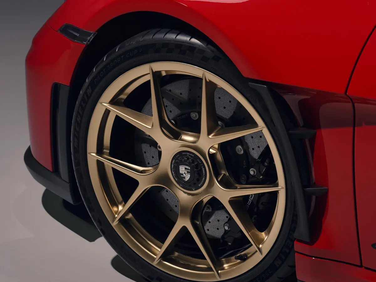 Porsche 911 GT3 992 Рестайлинг Кабриолет — сүрөт 14