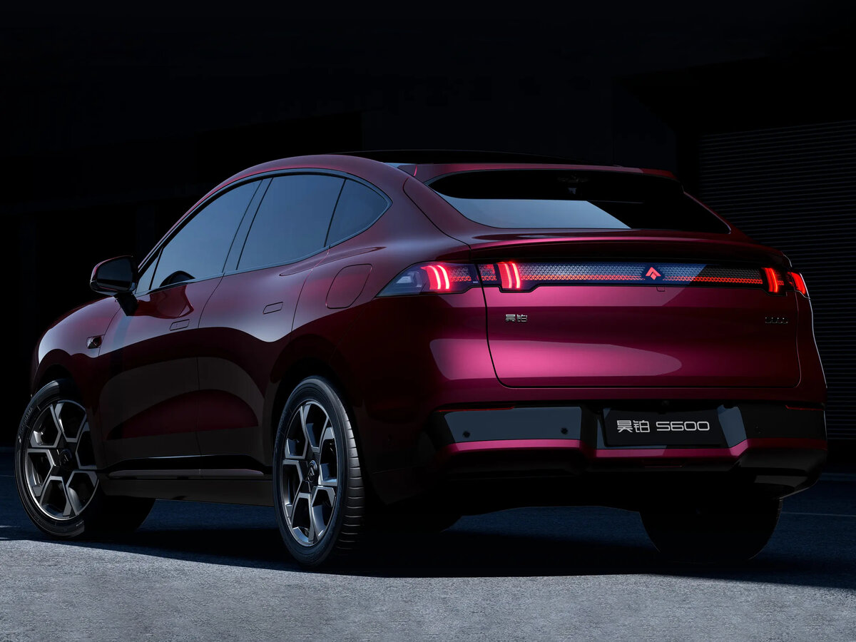 Aion Hyptec S600 2026 – н.в. Внедорожник 5 дв.