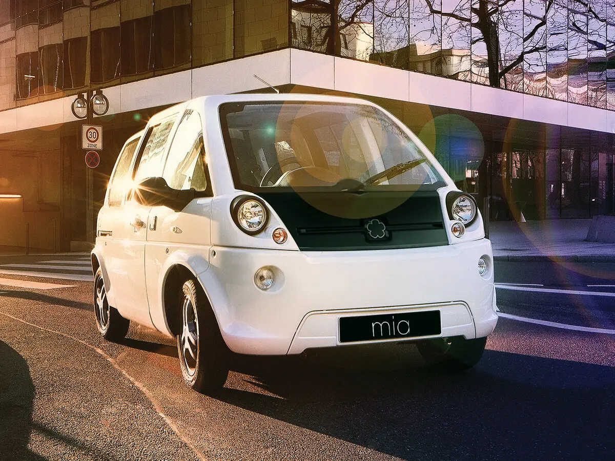 Mia Electric 2011 – 2013 Хэтчбек 3 дв. Mia — photo 3