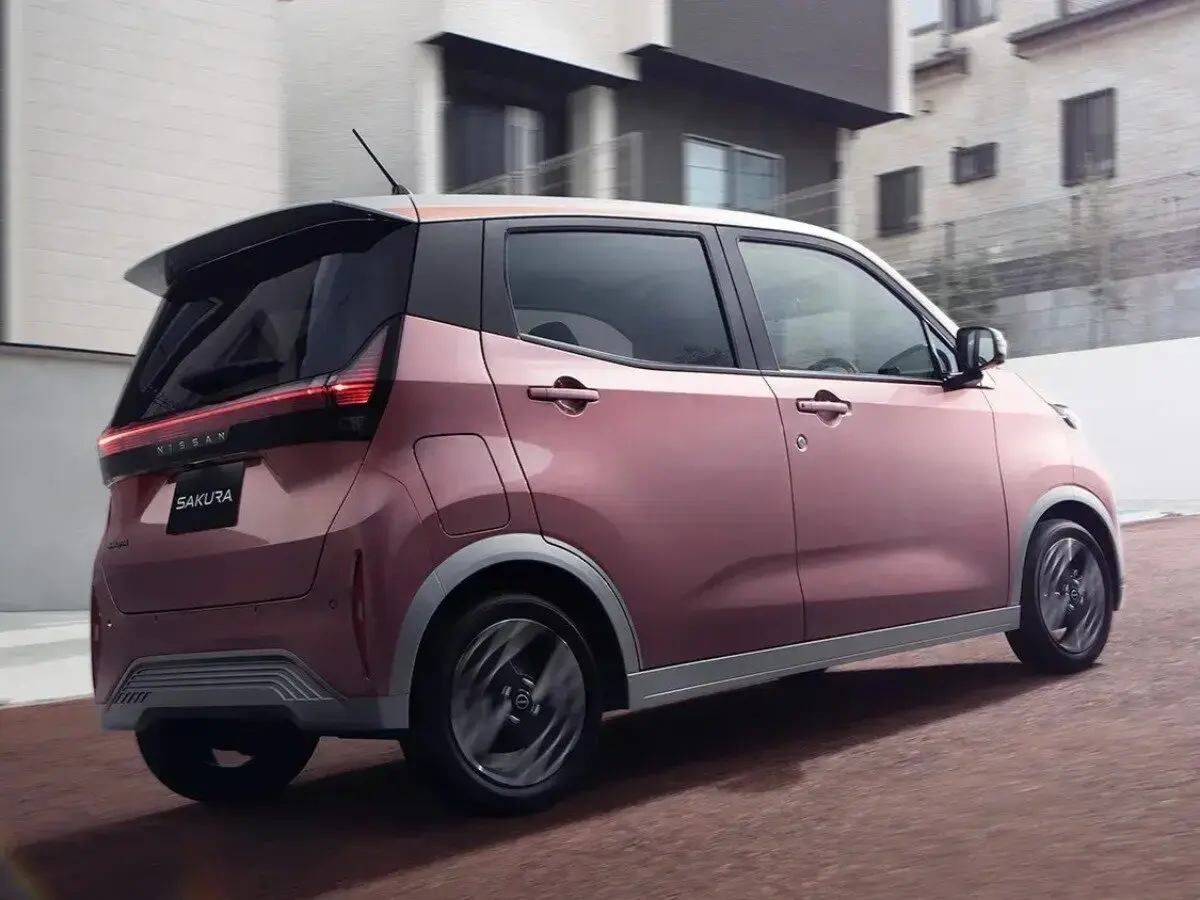 Nissan Sakura I Рестайлинг Хэтчбек 5 дв. — сүрөт 3