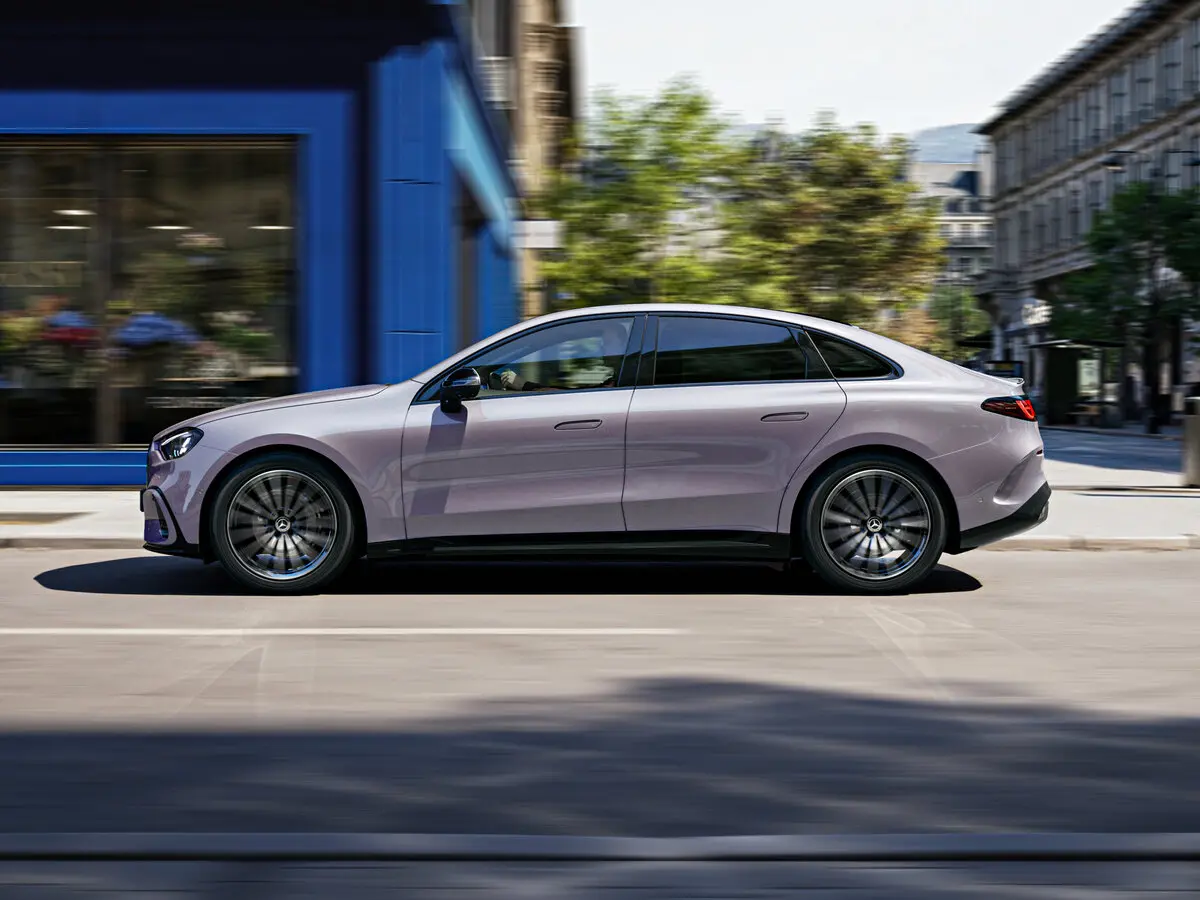 Mercedes-Benz C-Класс electric (W520) Седан — сүрөт 2