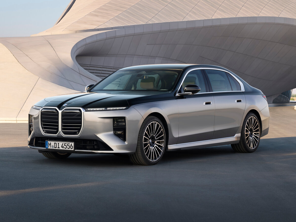BMW 7 серии VII (G70) Рестайлинг
