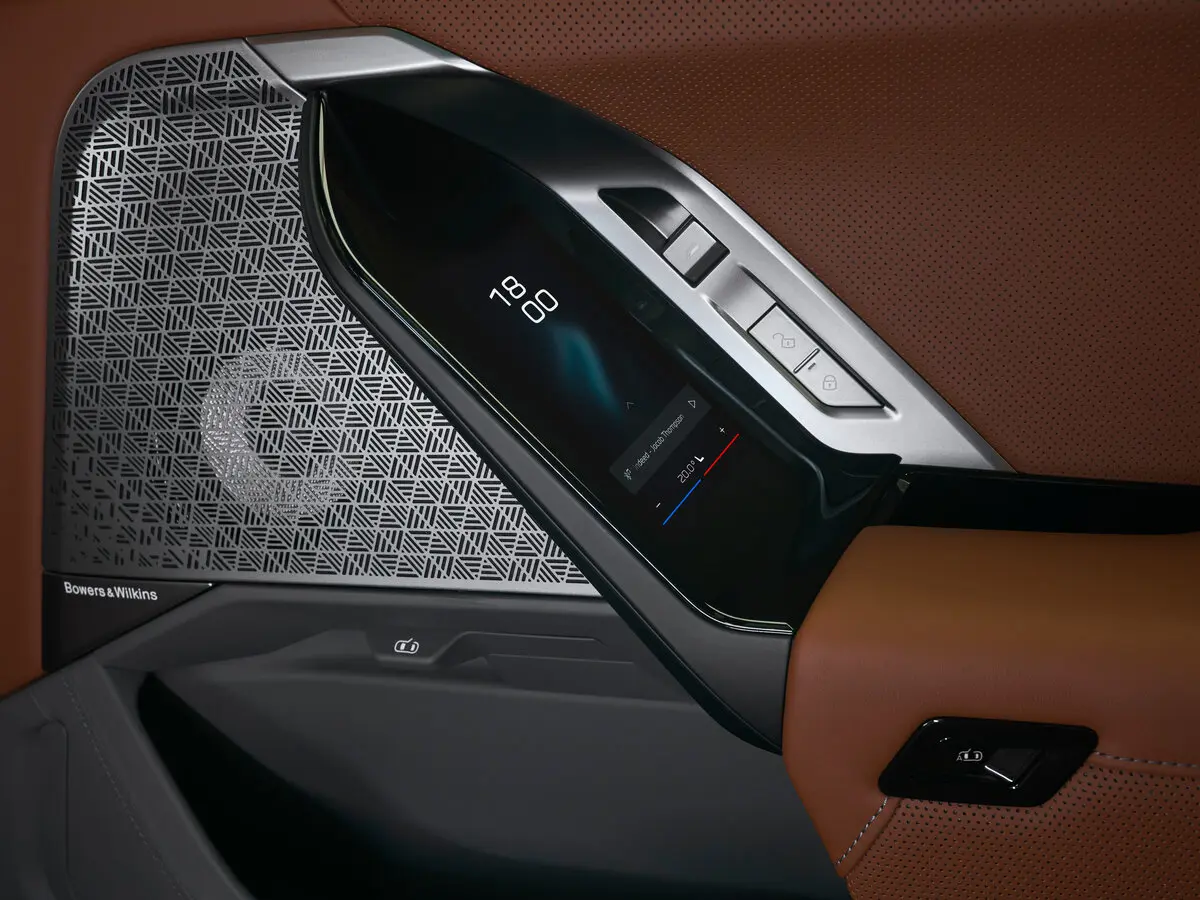 BMW i7 I (G70) Рестайлинг Седан — сүрөт 15