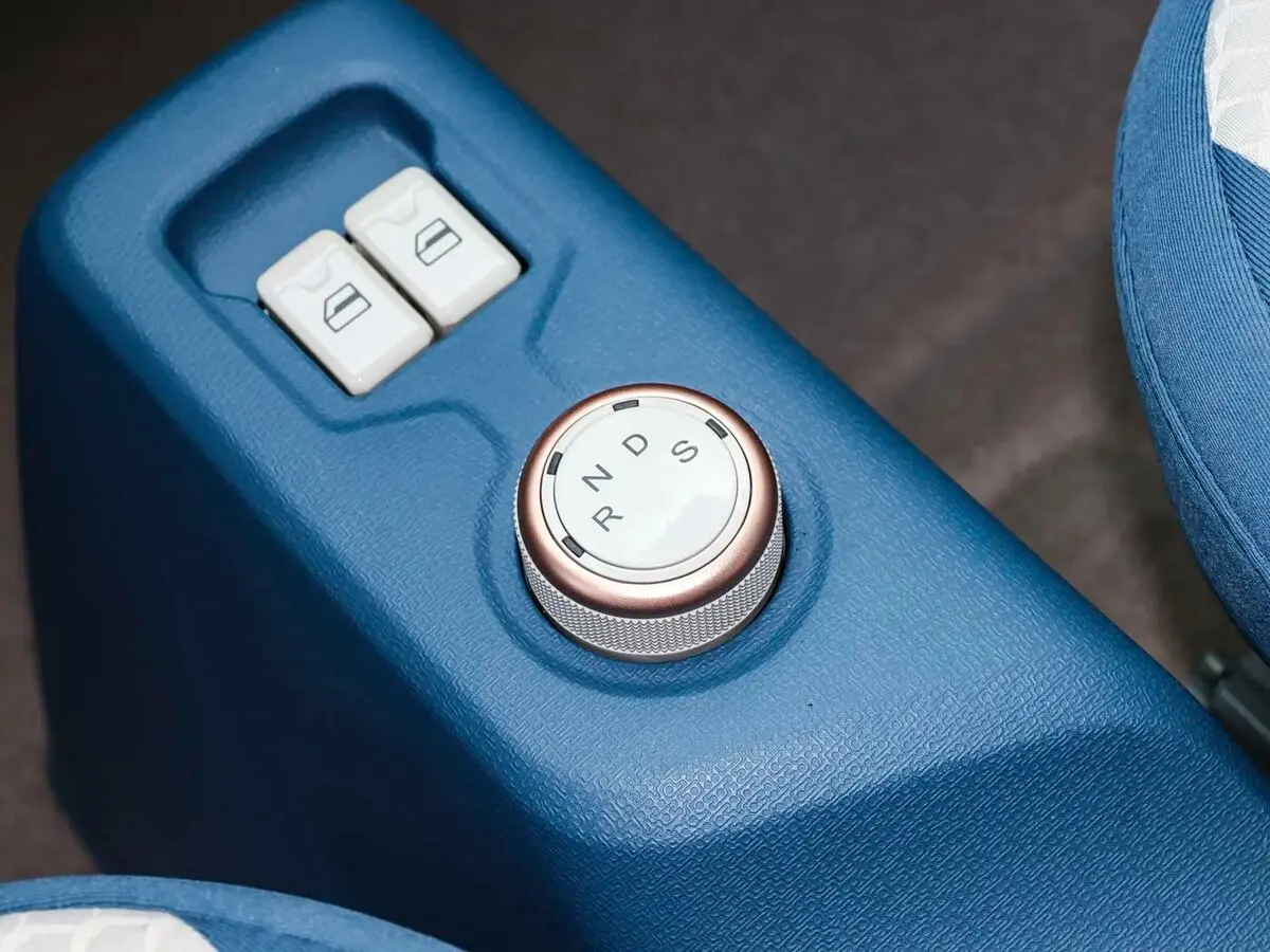 Dongfeng Fengon Mini EV 2022 – н.в. Хэтчбек 3 дв. — сүрөт 9