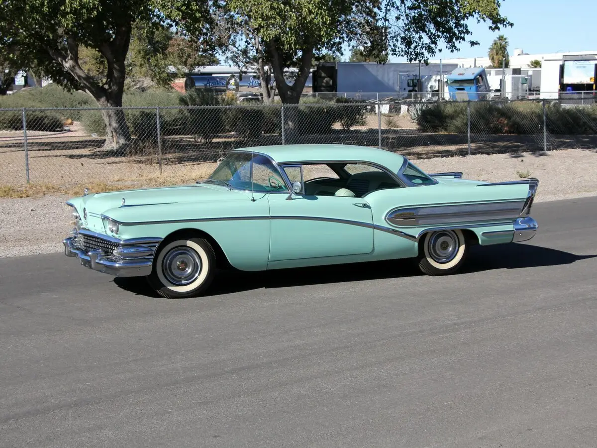 Buick Special II Рестайлинг 3 Купе-хардтоп — сүрөт 2