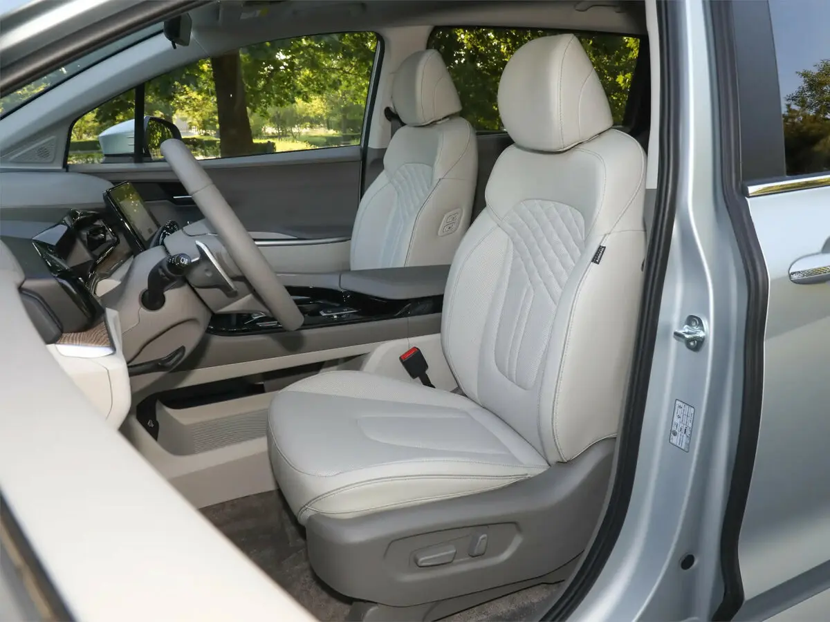 Hyundai Custo I Рестайлинг Минивэн — сүрөт 5