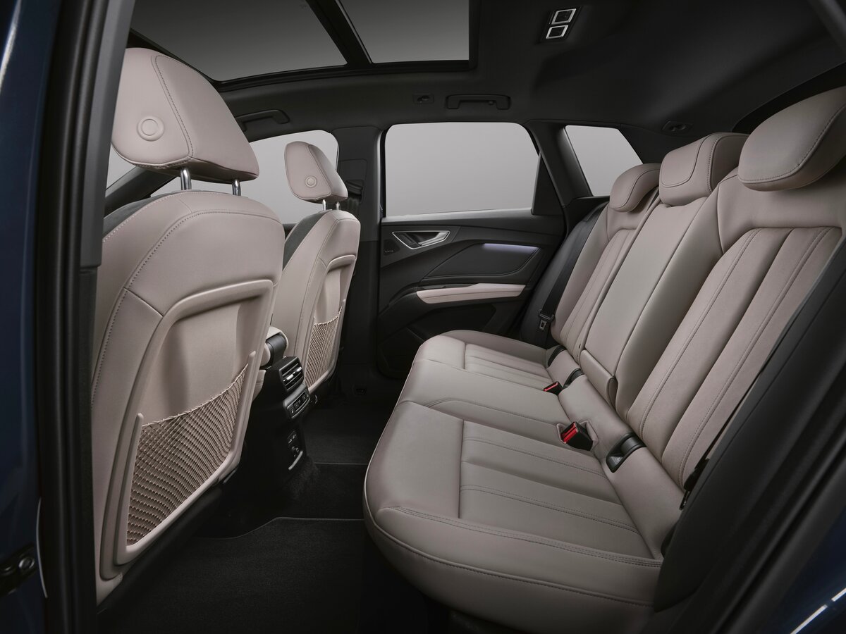 Audi Q4 e-tron I Рестайлинг Внедорожник 5 дв.
