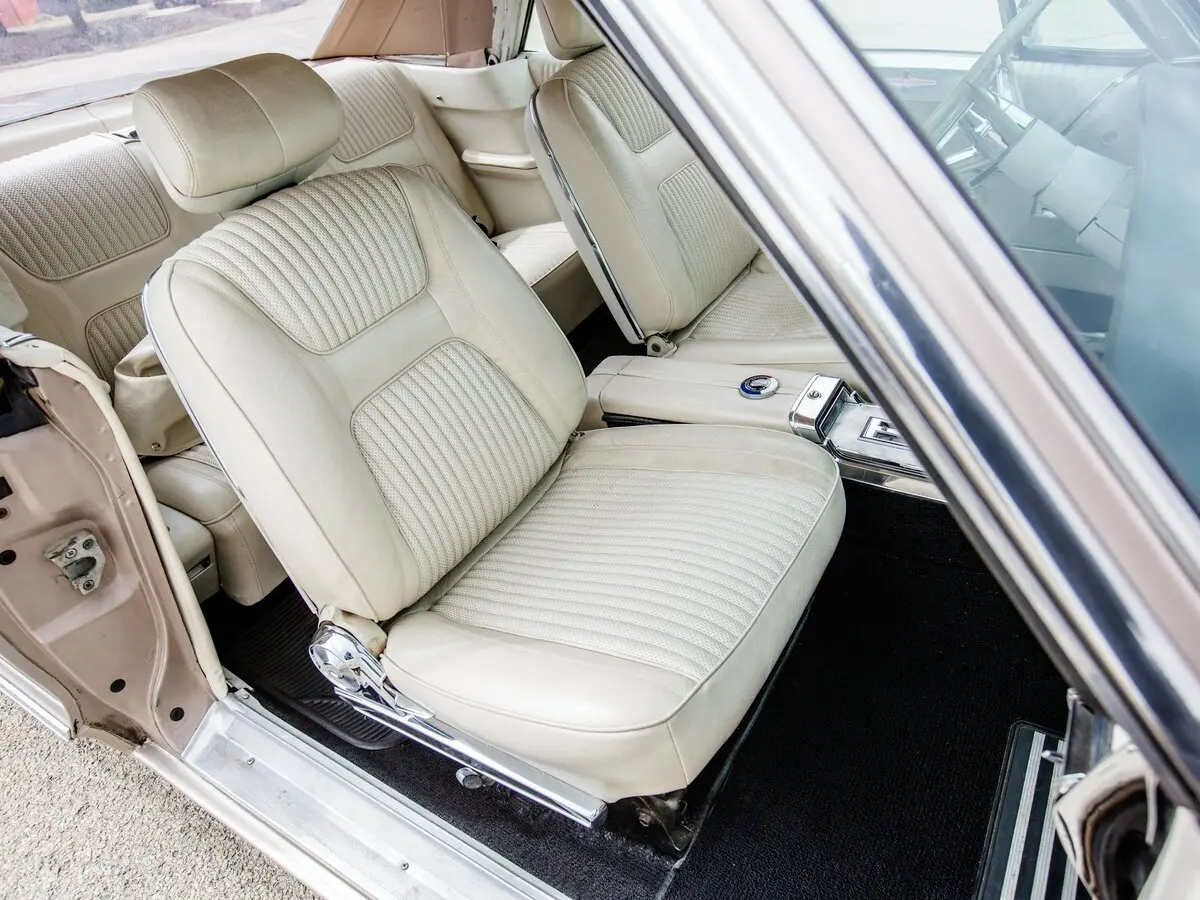 Chrysler 300 Letter Series V (300L) Кабриолет — photo 13