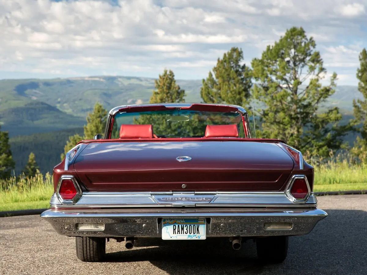 Chrysler 300 Letter Series IV (300K) Рестайлинг Кабриолет — сүрөт 4
