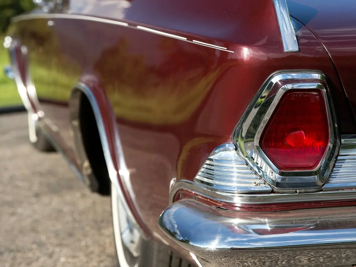 Chrysler 300 Letter Series IV (300K) Рестайлинг Кабриолет — сүрөт 14
