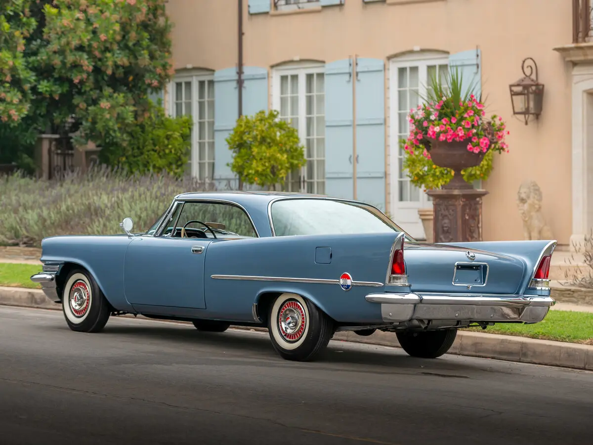 Chrysler 300 Letter Series II (300D) Рестайлинг Купе-хардтоп — 照片 5