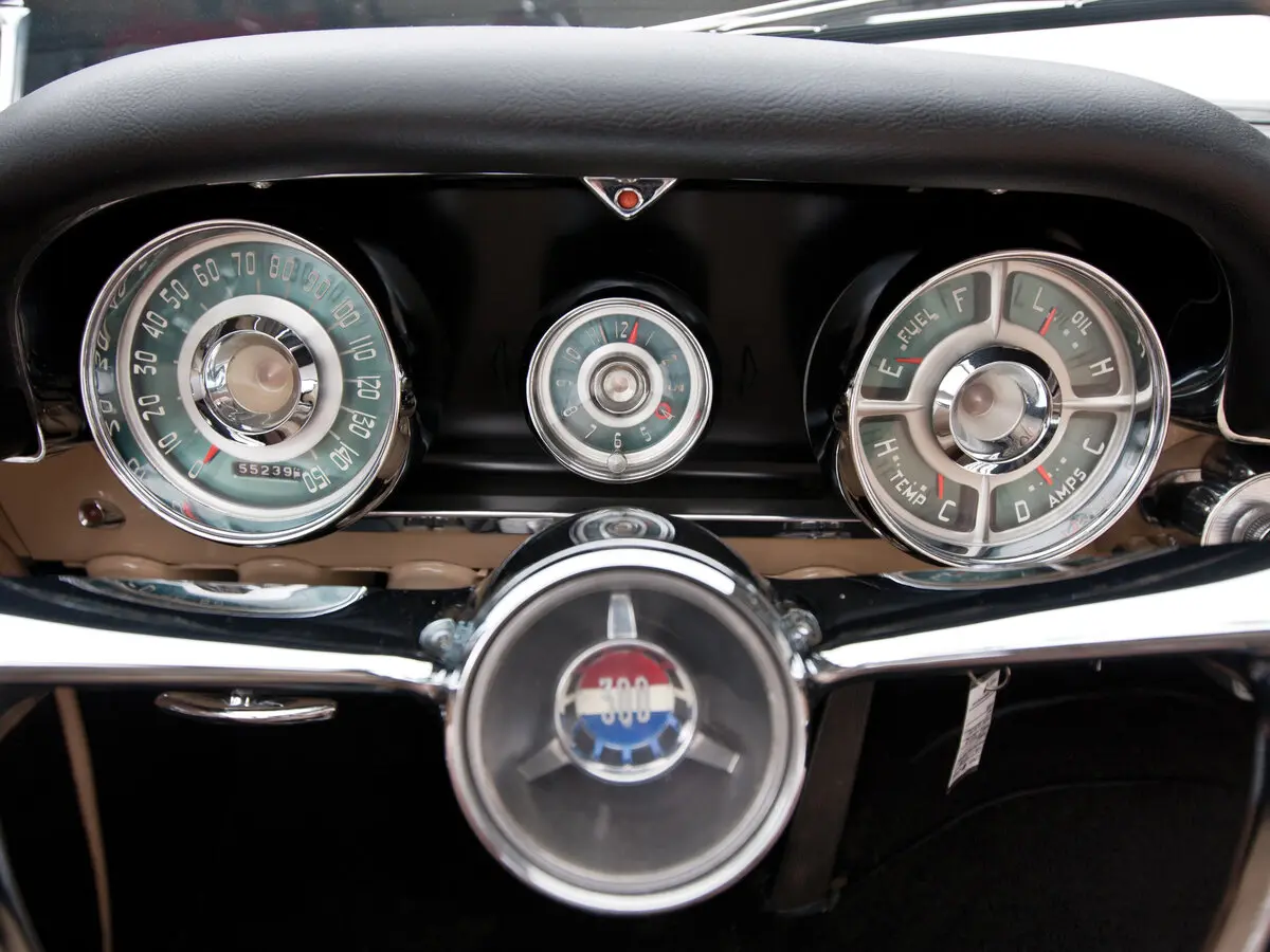 Chrysler 300 Letter Series II (300D) Рестайлинг Кабриолет — сүрөт 6