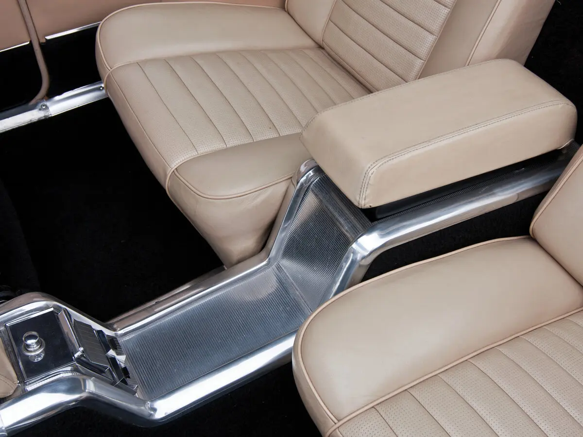 Chrysler 300 Letter Series III (300F) Кабриолет — сүрөт 15