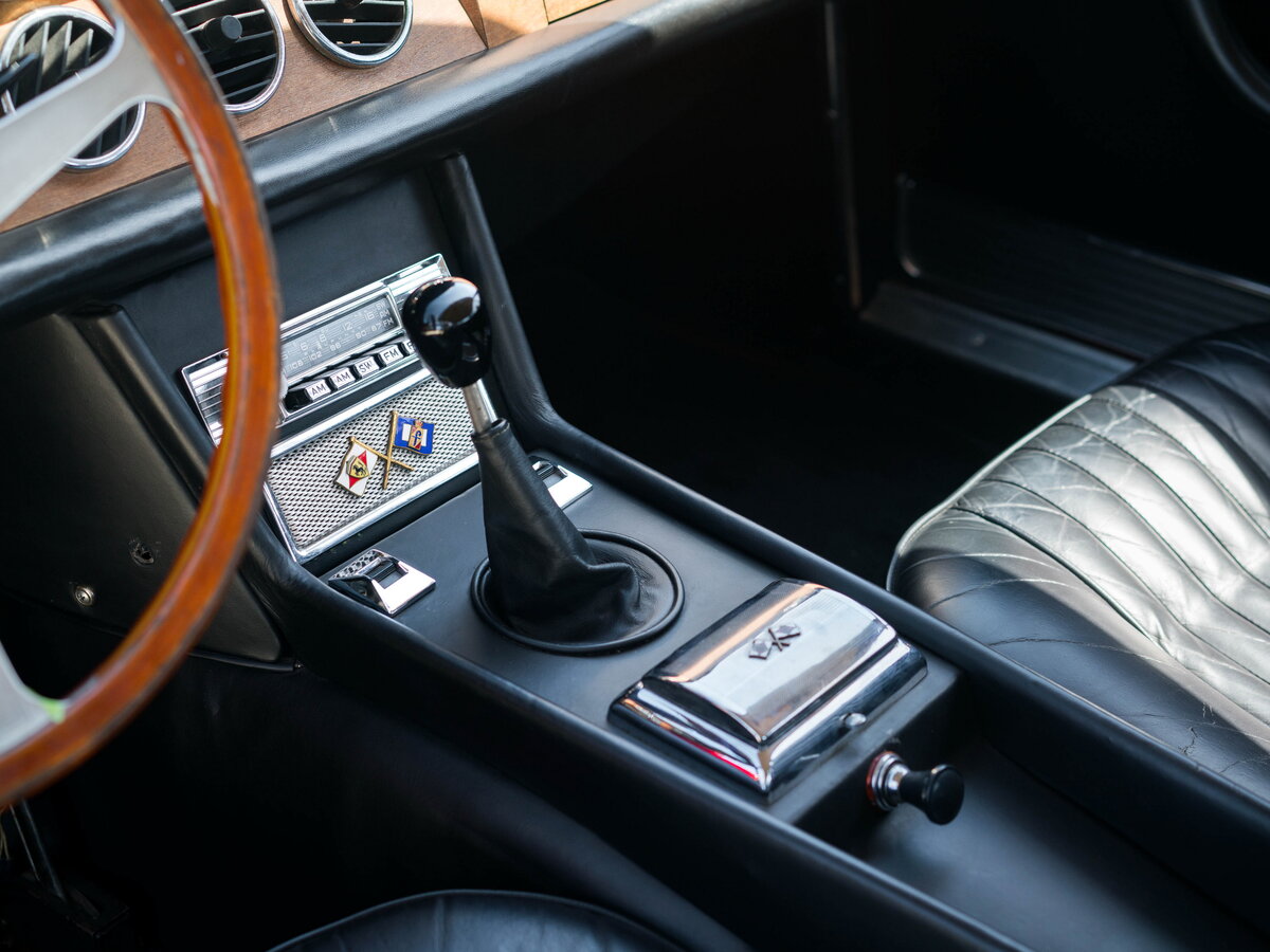 Ferrari 330 GT 2+2 Series II Купе