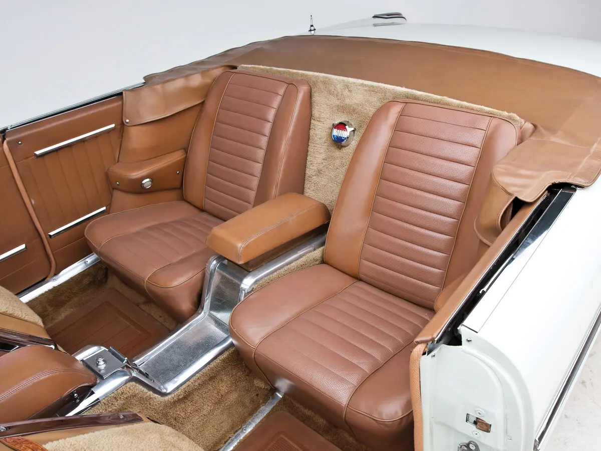Chrysler 300 Letter Series III (300H) Рестайлинг 2 Кабриолет — сүрөт 7