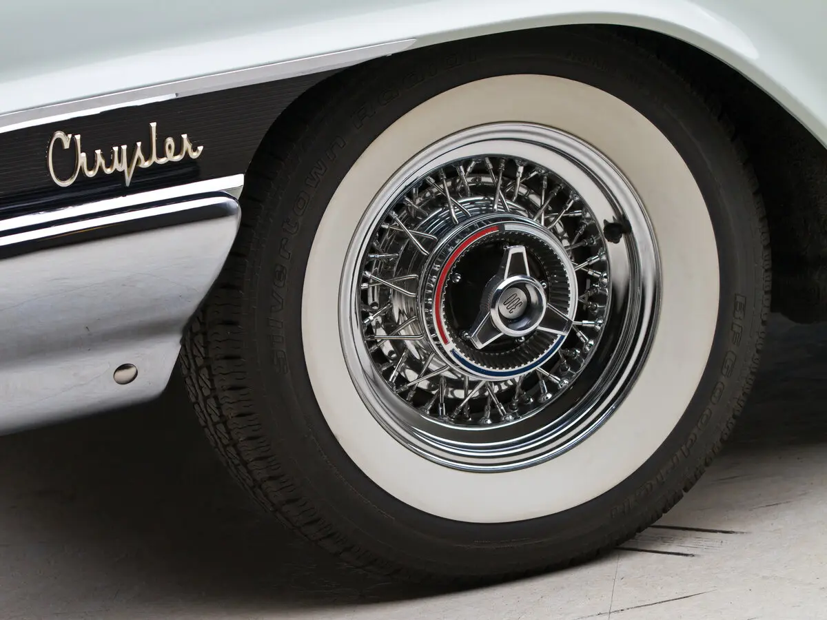 Chrysler 300 Letter Series III (300H) Рестайлинг 2 Кабриолет — сүрөт 13
