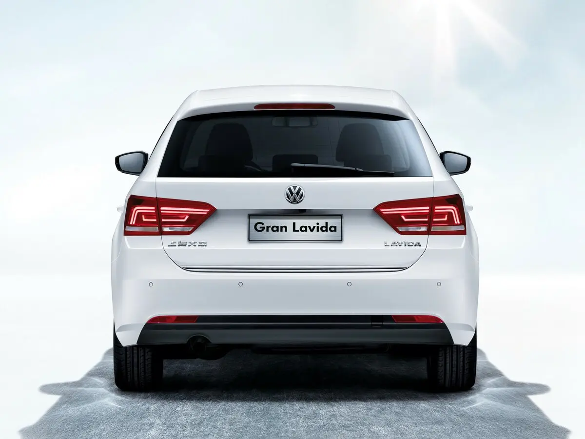 Volkswagen Lavida I Универсал 5 дв. — 照片 3