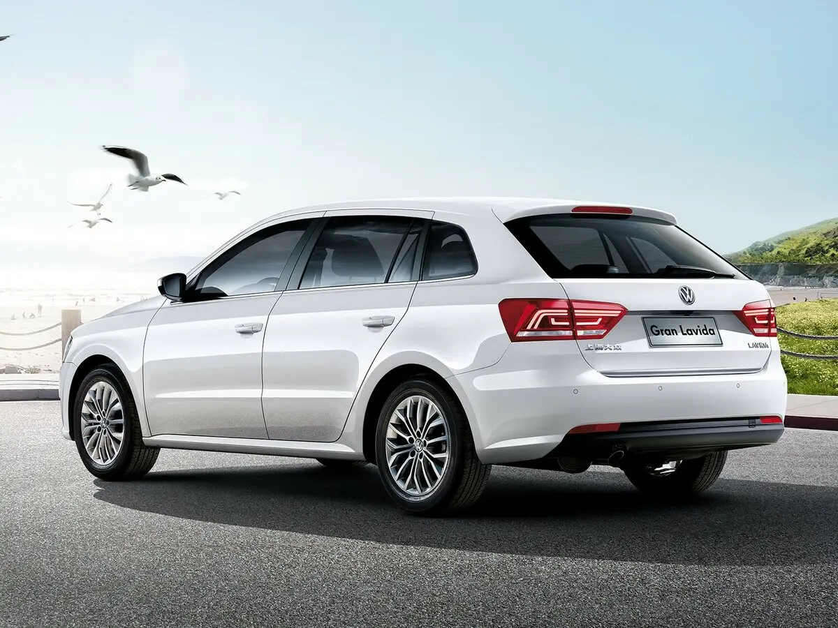 Volkswagen Lavida I Универсал 5 дв. — 照片 4