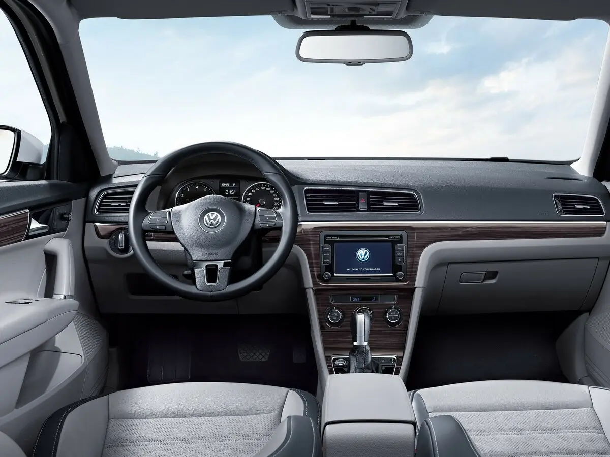 Volkswagen Lavida I Универсал 5 дв. — 照片 5