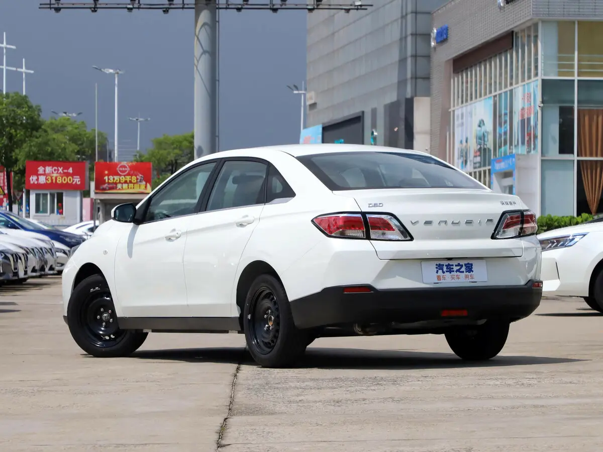 Venucia D60 I Рестайлинг Седан — сүрөт 6