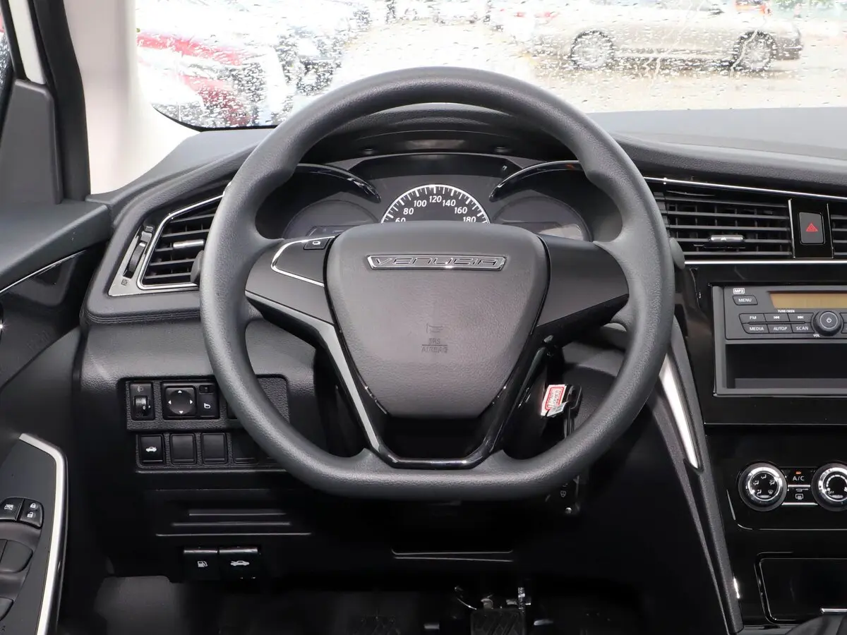 Venucia D60 I Рестайлинг Седан — сүрөт 10