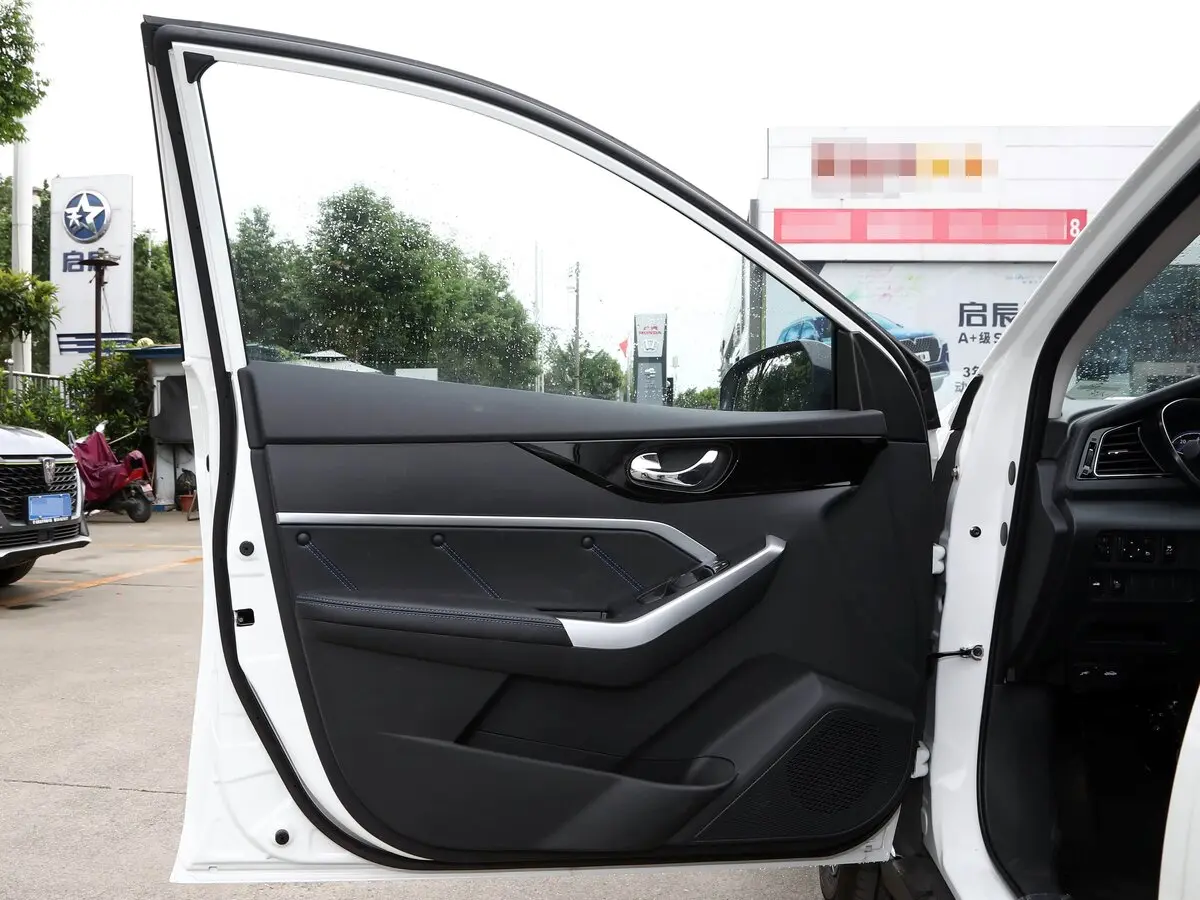 Venucia D60 I Рестайлинг Седан EV — сүрөт 9