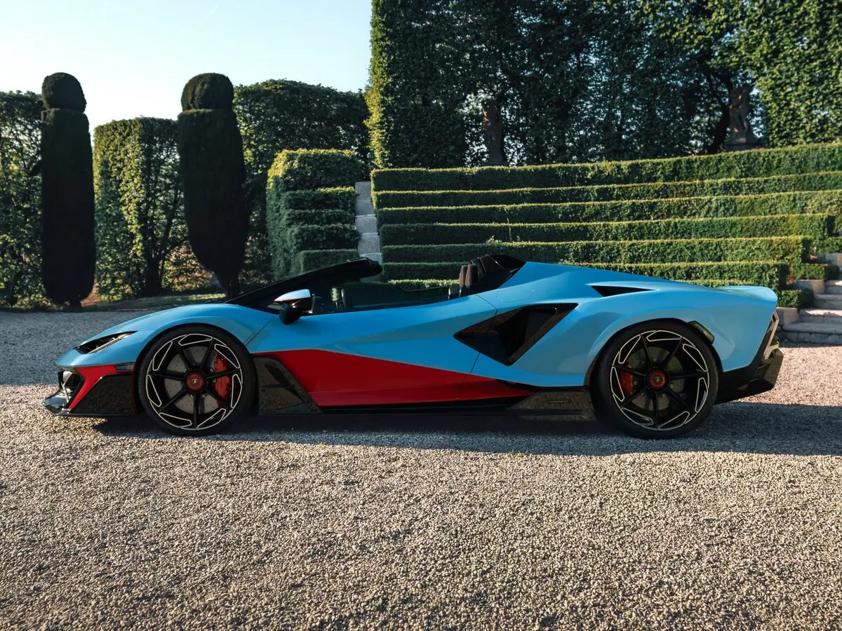 Lamborghini Fenomeno 2025 – н.в. Родстер — сүрөт 2