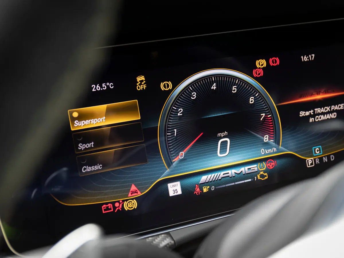 Mercedes-Benz AMG GT 4-Door Coupe I Лифтбек — сүрөт 9