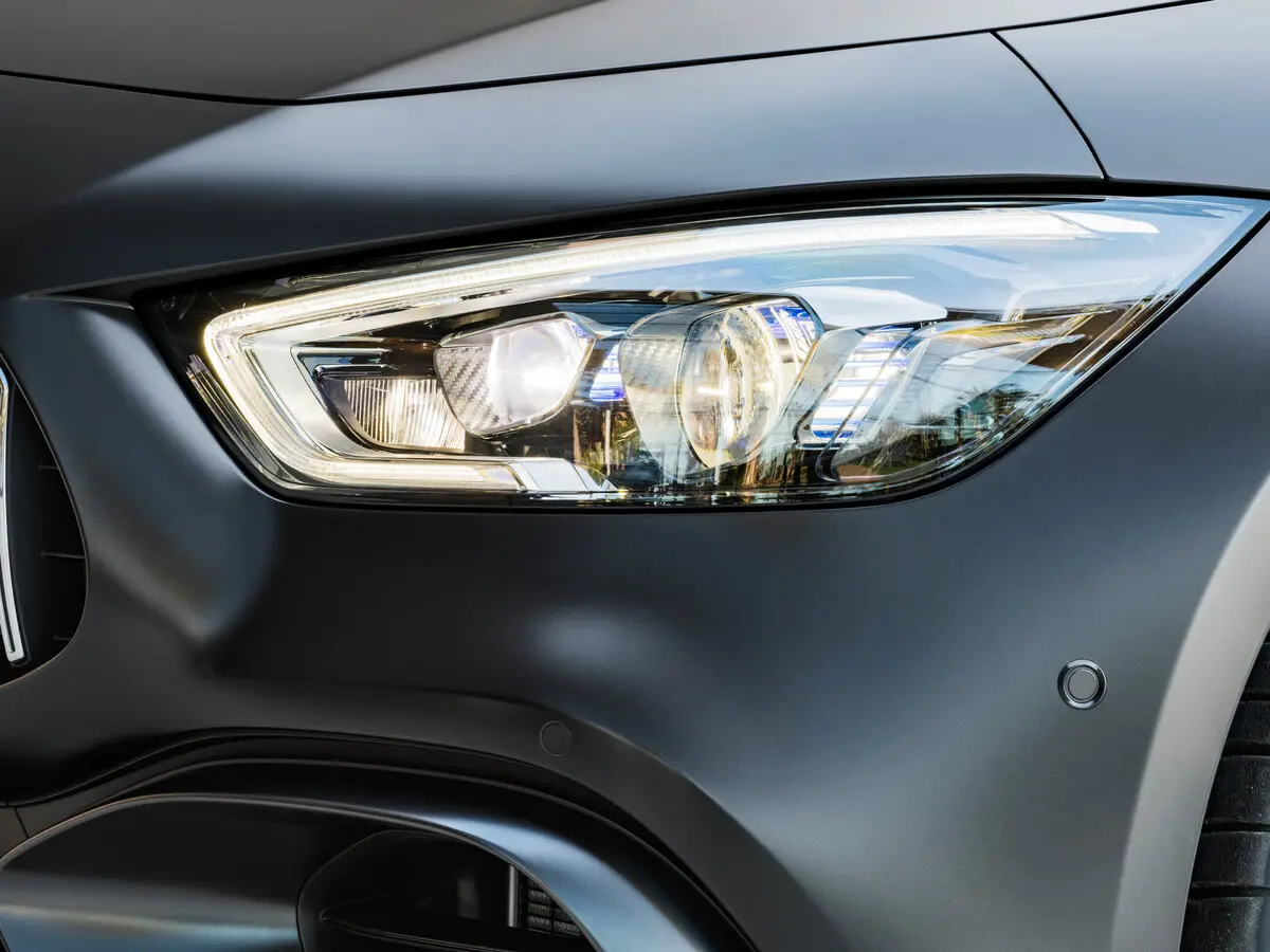 Mercedes-Benz AMG GT 4-Door Coupe I Лифтбек — сүрөт 15