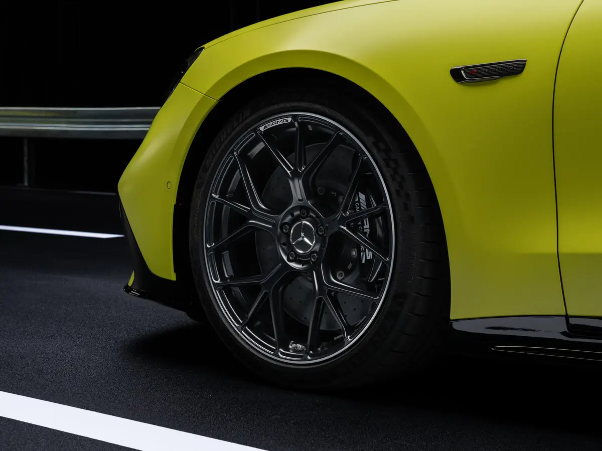 Mercedes-Benz AMG GT 4-Door Coupe II Лифтбек — photo 18