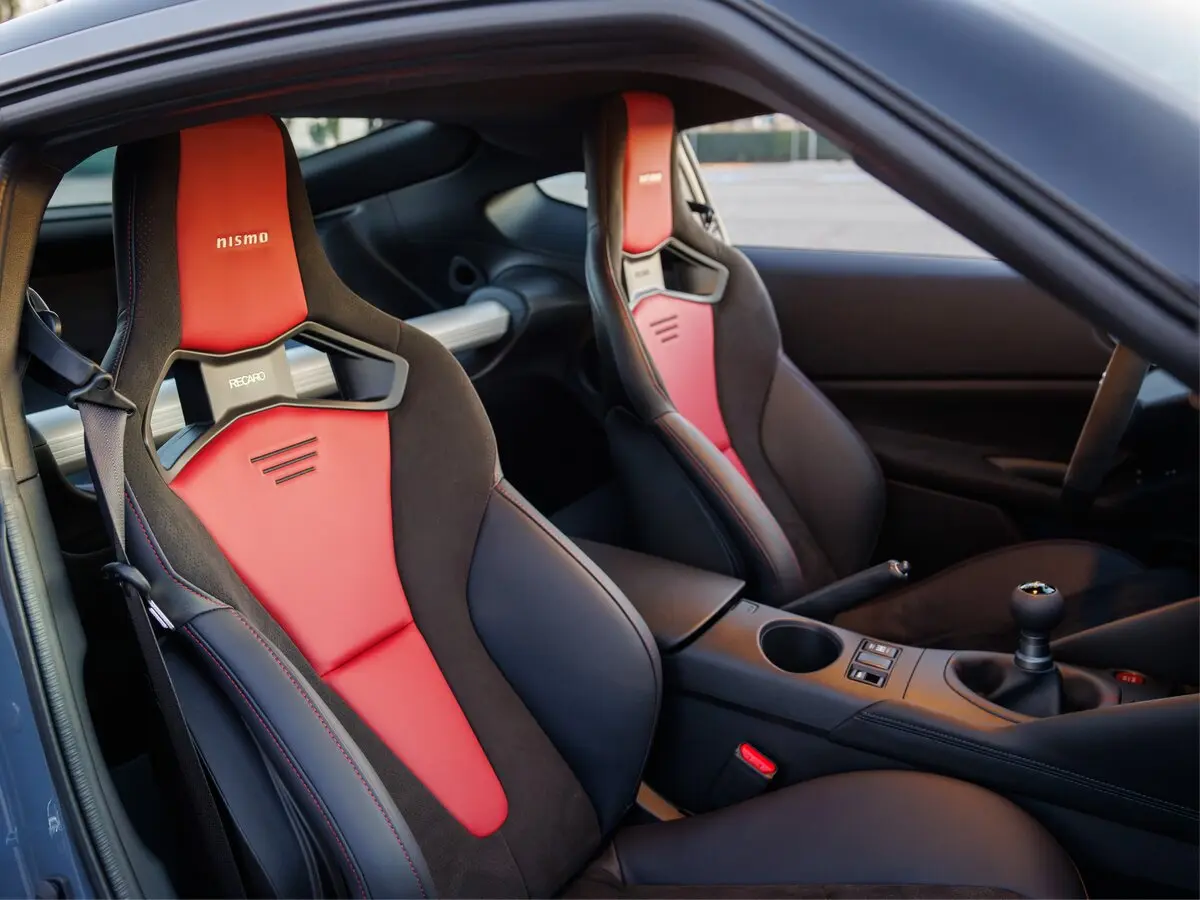 Nissan Z I (RZ34) Рестайлинг Купе Nismo — сүрөт 8